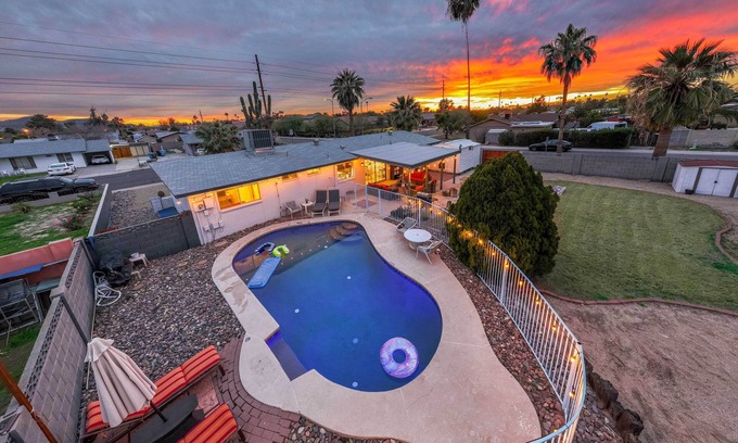 Deer Valley Cottage | Pet-friendly Phoenix Retreat w/Pool & Fire Pit!