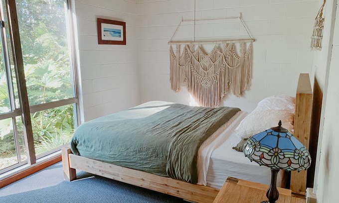 Upper Orara Cottage | Pet Friendly Private Bush Cottage