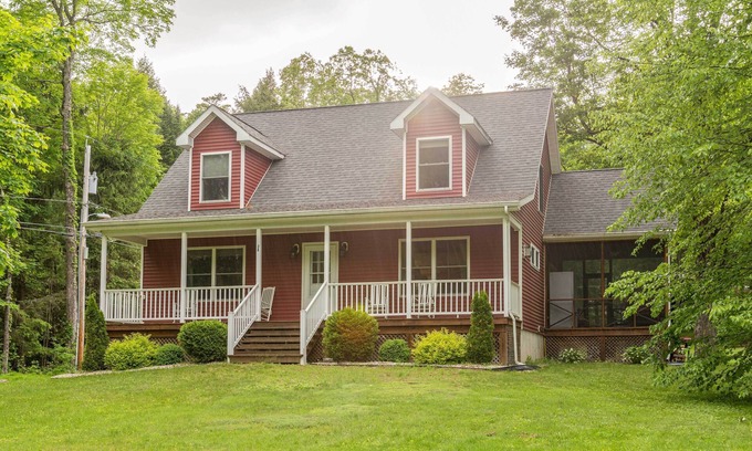 Lake George House | Pet Friendly Red House: Short Walk to Private Dock & Lake George!