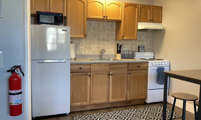 Suncook Apartment | - Pet Friendly - Riverfront - Lakes - Seacoast - Boston -