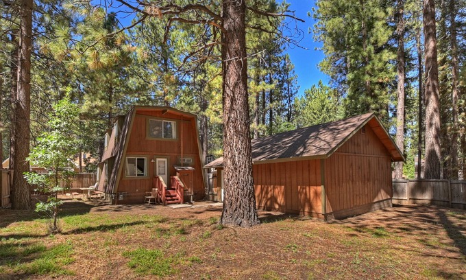 Summit Estates House | Pet-friendly ski home near Snow Summit Resort with fenced yard and more!