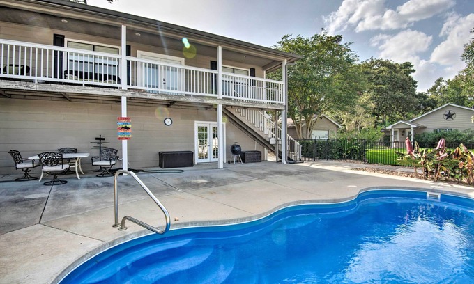 Spring Cottage | Pet-friendly Spring House & Apartment: Yard & Pool