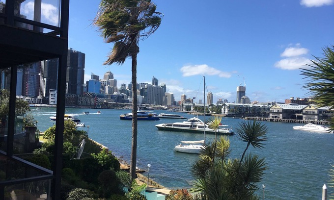 Balmain East House | Pet-Friendly Sydney Stay! Harbour Views and Easy City Access by Ferry!