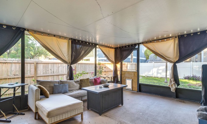 Oldsmar House | Pet-Friendly Tampa Bay Getaway: Walk to the Water!