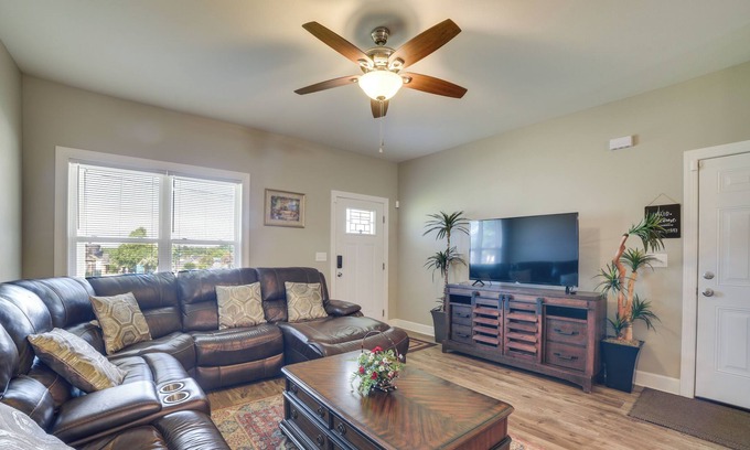 Thomasville House | Pet-Friendly Thomasville House with Patio!