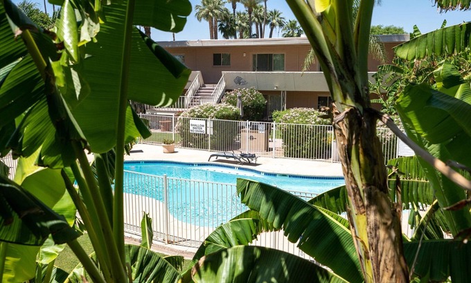 South Scottsdale Condo | Pet-friendly tropical old town Scottsdale home with community pool, and patio!