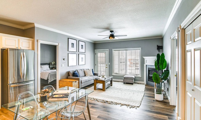 Waukee Condo | Pet-Friendly Waukee Condo: 14 Mi to Des Moines!