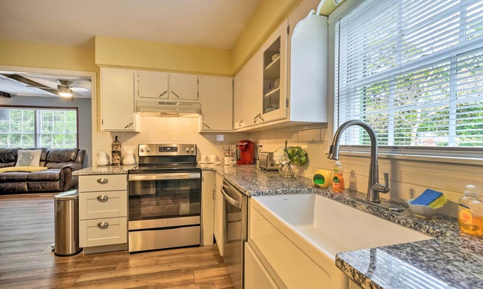 Wilmington Cottage | Pet-Friendly Wilmington Home ~ 5 Mi to Beach!