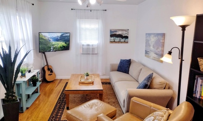 Villas House | ☆Pet-friendly☆Bungalow by the Bay☆