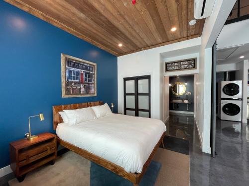 Petaluma Apartment | Petaluma Warehouse Lofts unit E