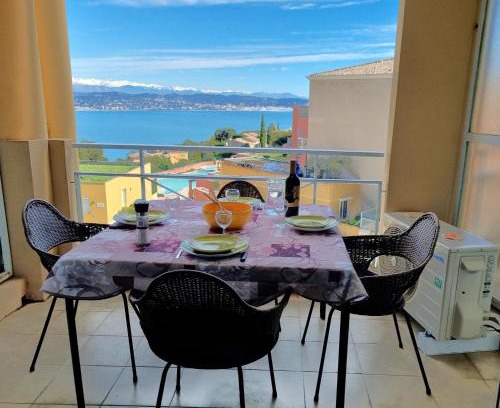 Theoule-sur-Mer Apartment | Petit écrin vue Mer et Montagne