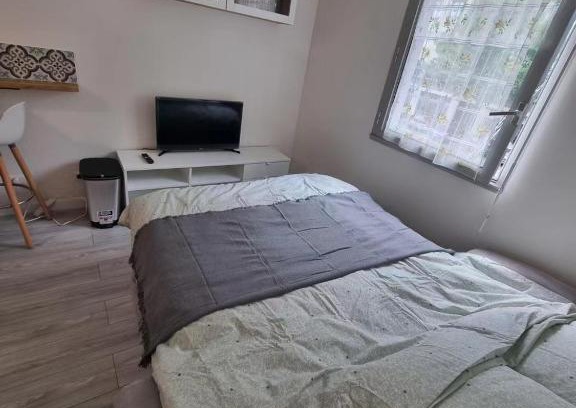 Chaville Apartment | Petit Appartement Cosy