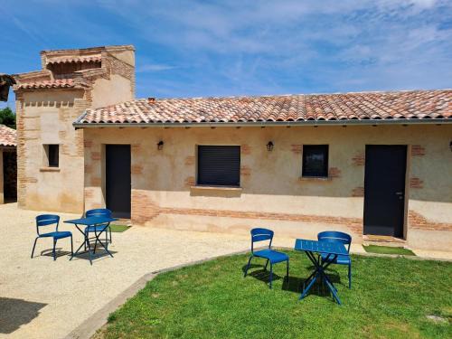 Montauban Bed & Breakfast | Petit coin de paradis, calme et confort garantie ! Chambre indépendante dans une dépendance !