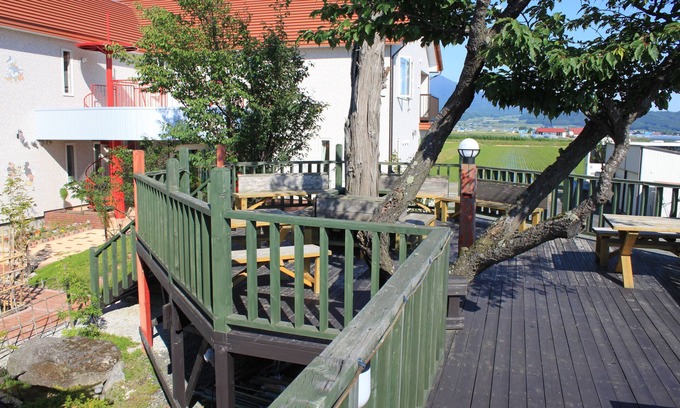 Sorachi-gun Hotel | Petit Hotel Blanc Fleur