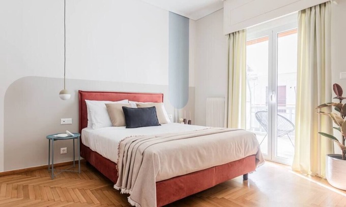 Exarhia Apartment | Petite 1BR Apartment in Exarchia