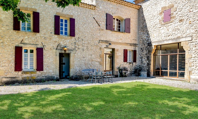 Le Puy-Sainte-Reparade House | Petite Bastide | Domaine Tour Campanets