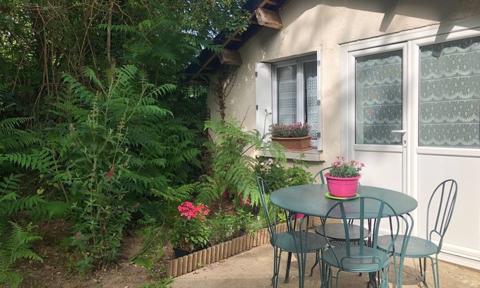 Marcouyeux (le Jardin) House | Petite Maison Avec Jardin Privé Clôturé Chiens Bienvenue