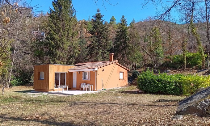 Casteil House | Petite Maison de Campagne, Déconnexion Assurée !