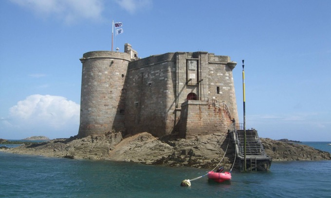 Saint-Pol-de-Leon House | Petite Maison de Pêcheur en Bord de mer