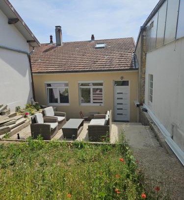 Oyonnax House | Petite maison, Oyonnax centre