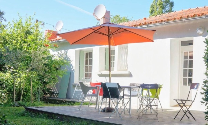Talmont-Saint-Hilaire House | Petite Vendee house surrounded by greenery near the village, 10 minutes from the sea