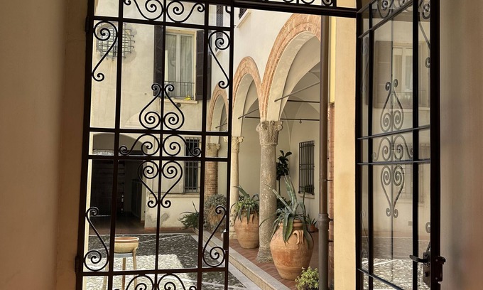 Forli Apartment | Petrucci house historic center