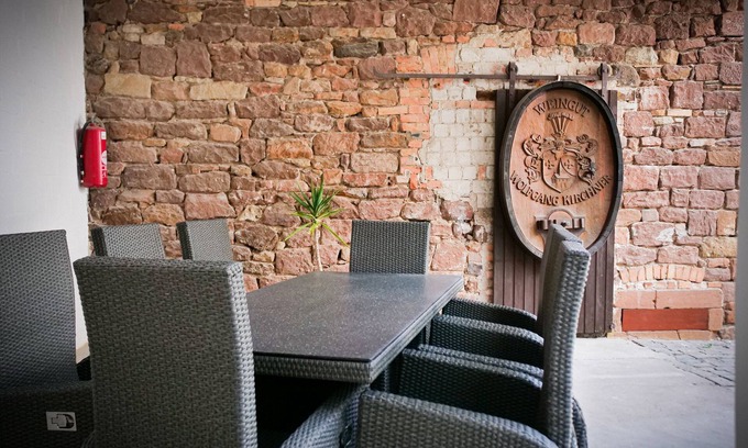 Weisenheim am Berg Apartment | Pfalzzeit - Auf der Mauer