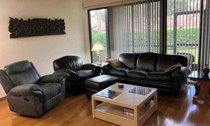Hunt Club House | PGA National Patio Home, 2 bedrooms with 1 car garage