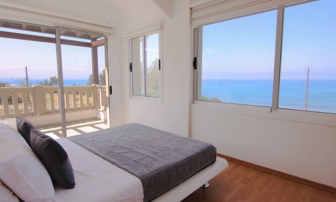 Ayia Marina Chrysochous Villa | Phaedrus Living: Beachfront Villa Thalassa