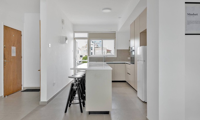 Lykabittos Apartment | Phaedrus Living: Romanou Modern City Center Flat