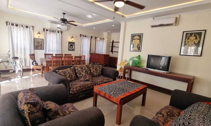 Luang Prabang Villa | Phasouk Viengmai Villa