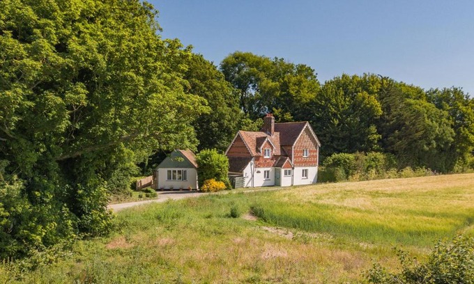 Patrixbourne House | Pheasants Lodge by Bloom Stays