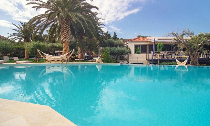 Agia Galini Villa | Phenomenal Agios Vasilios Suite | Gadjah Suite | 1 Bedroom | Min. Children Age:.