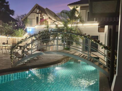 Huai Yai Villa | Pheonix Golf Pool Resort Villa