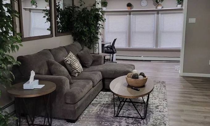 Darby House | Philly Suburb
