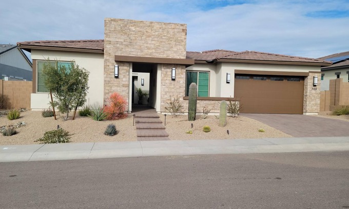 Tatum Ranch House | Phoenix Open/Super Bowl Vacation Home