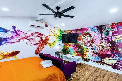 Downtown Phoenix House | Phoenix Retreat - Studio with King Bed - 10 min from Airp - Unit C