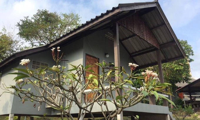 Haad Rin Resort | Phupha Bungalow Haad Rin