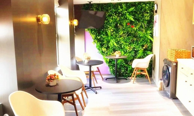 Middle Chaoyang Hotel | Piaohome Chain Hotel