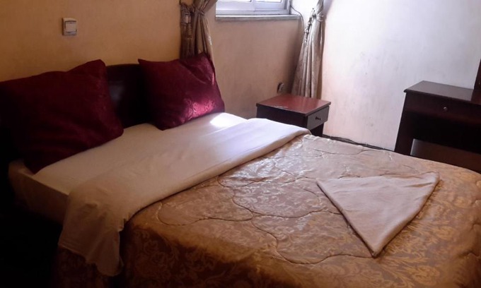 Piazza Apartment | Piassa Hotel
