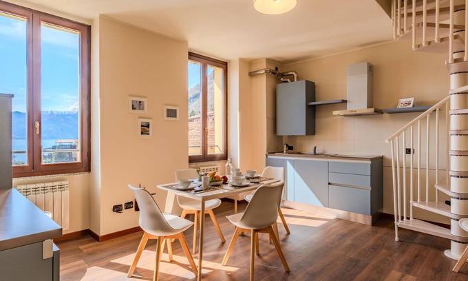 Acquaseria Apartment | Piazza San Giuseppe by Interhome