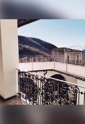 Assergi Apartment | PIAZZETTA DEL FORNO GRAZIOSO BILOCALE ad ASSERGI