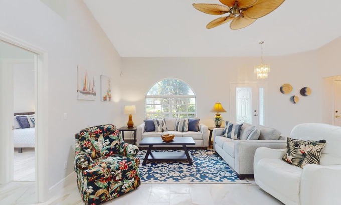 Crown Pointe House | Piccadilly Place