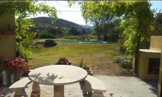 Unquillo House | Piccolina, casa en las sierras de Cba.