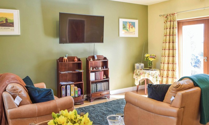 Haverfordwest Cottage | Picked for its coastal location with a plethora of walks nearby.