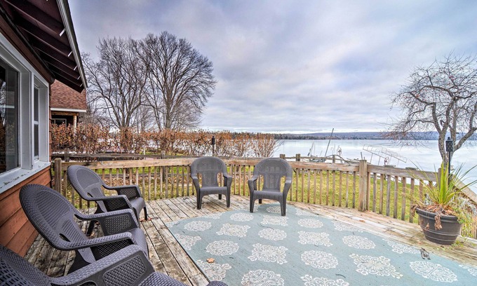 Petoskey Cabin | Pickerel Lake Retreat w/Fire Pit, 15 Mi to Ski!