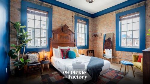 Covington Apartment | Pickle Factory - Odd Fellows Hall