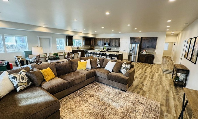 Thayne House | Pickleball Paradise! Full Size Indoor Pickleball Court!