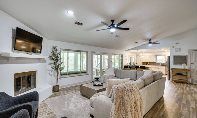 Kemp House | Pickleball/Sport Court: Spacious Kemp Home!