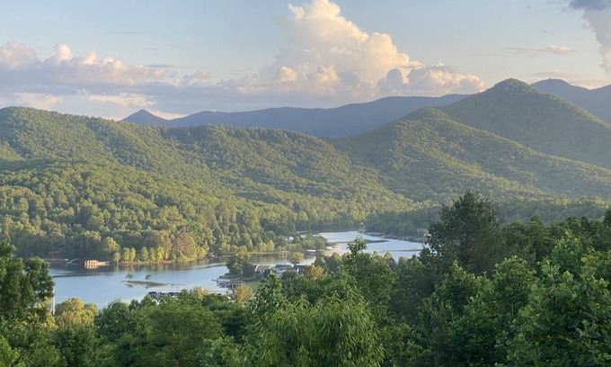 Hiawassee Cabin | Pictures Don’t Do View Justice Hot tub. Pool Table, Check other property 436761